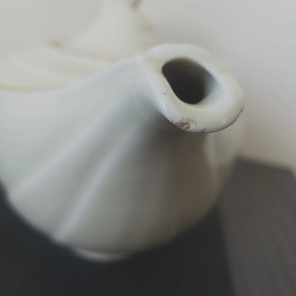 HALLs Superior tea pot - Picture 10 of 16